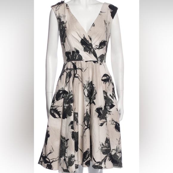 CHRISTIAN SIRIANO Black and White Chic Luxury Siriano Dress, Size M, EUC 🔥 - Picture 4 of 4